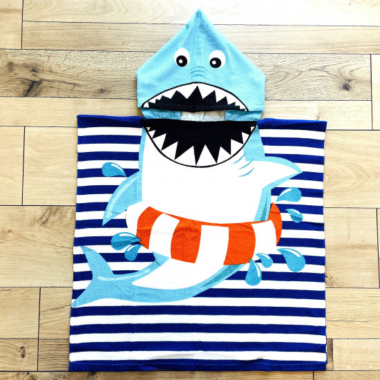 Cape de bain enfant requin bleu clair, grossiste serviettes de plage